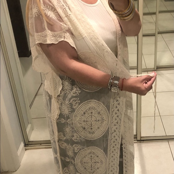 Lace cover up or what have you! - Picture 6 of 9